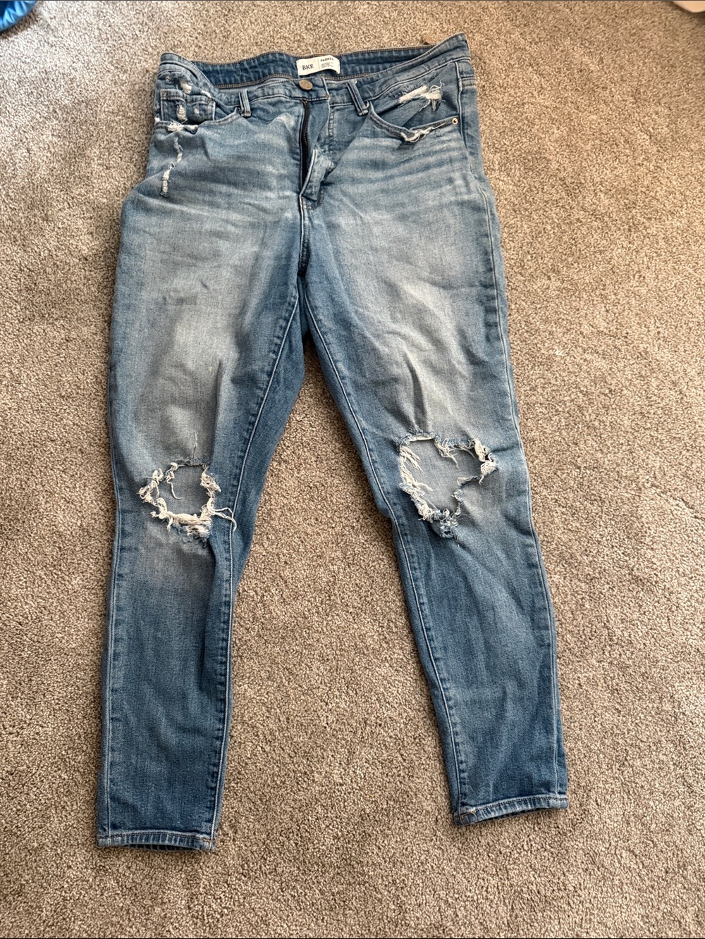 BKE Distressed Light Blue Women's Jeans
